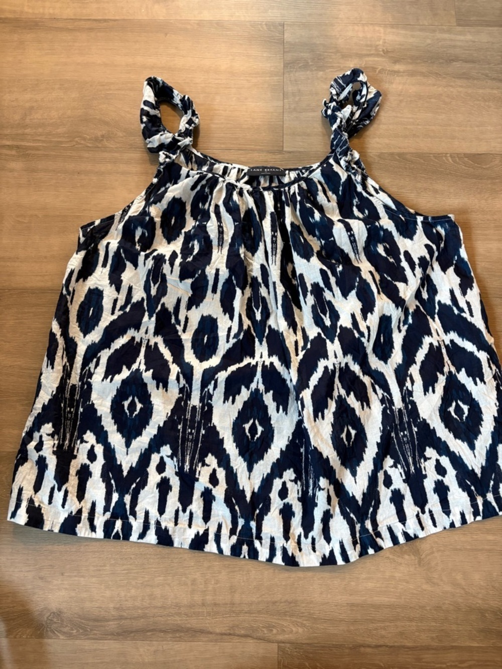 Lane Bryant Cotton Navy and White Tie Dye Pattern Ruffle Tank- size 22